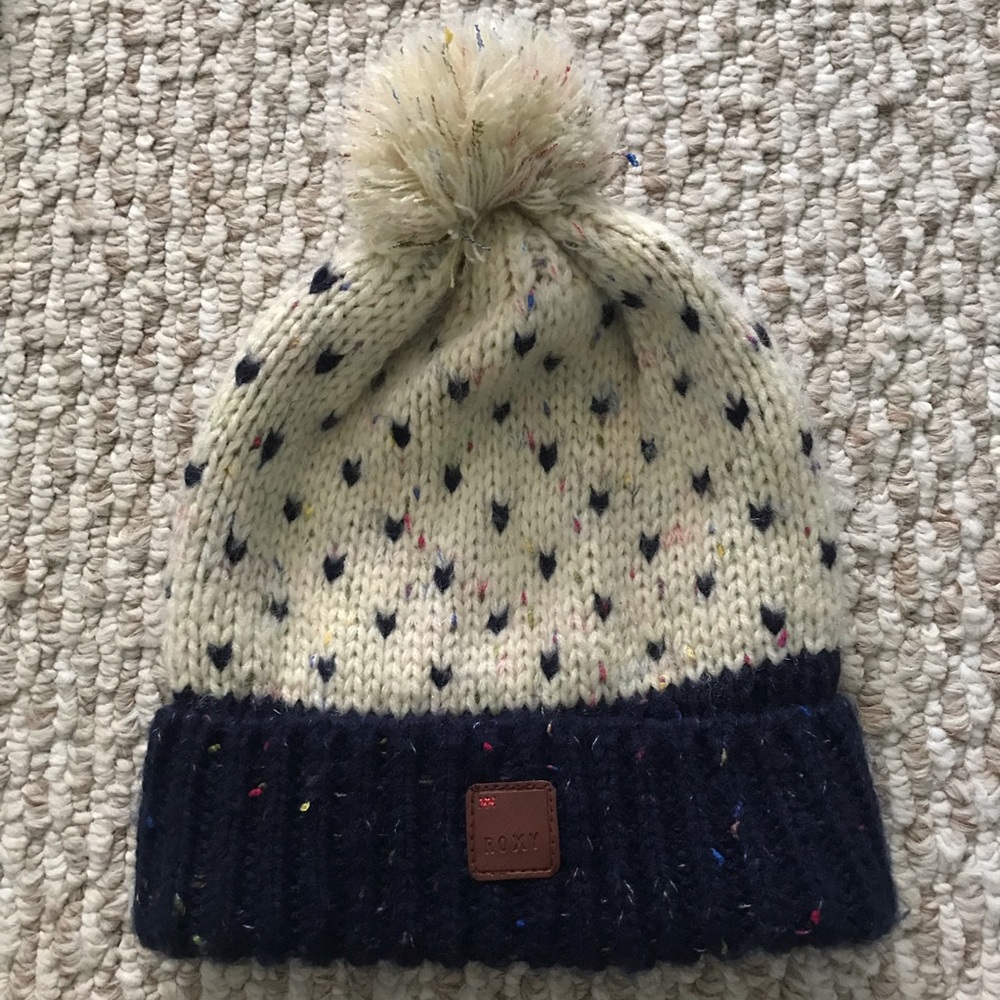 Roxy beanie